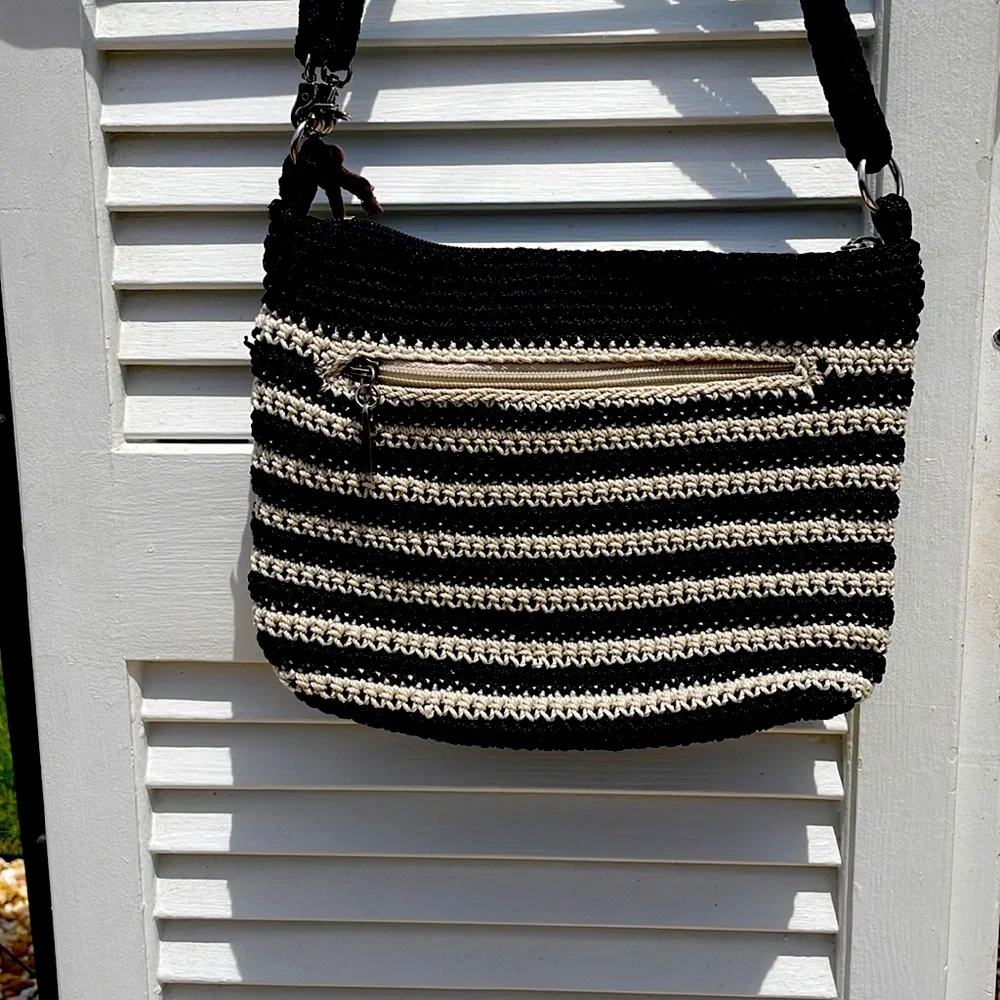“The Sak” CROCHET Hobo Bag. I’ve only used a few times. Boho Y2K